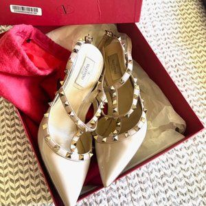 Rockstud Valentinos
